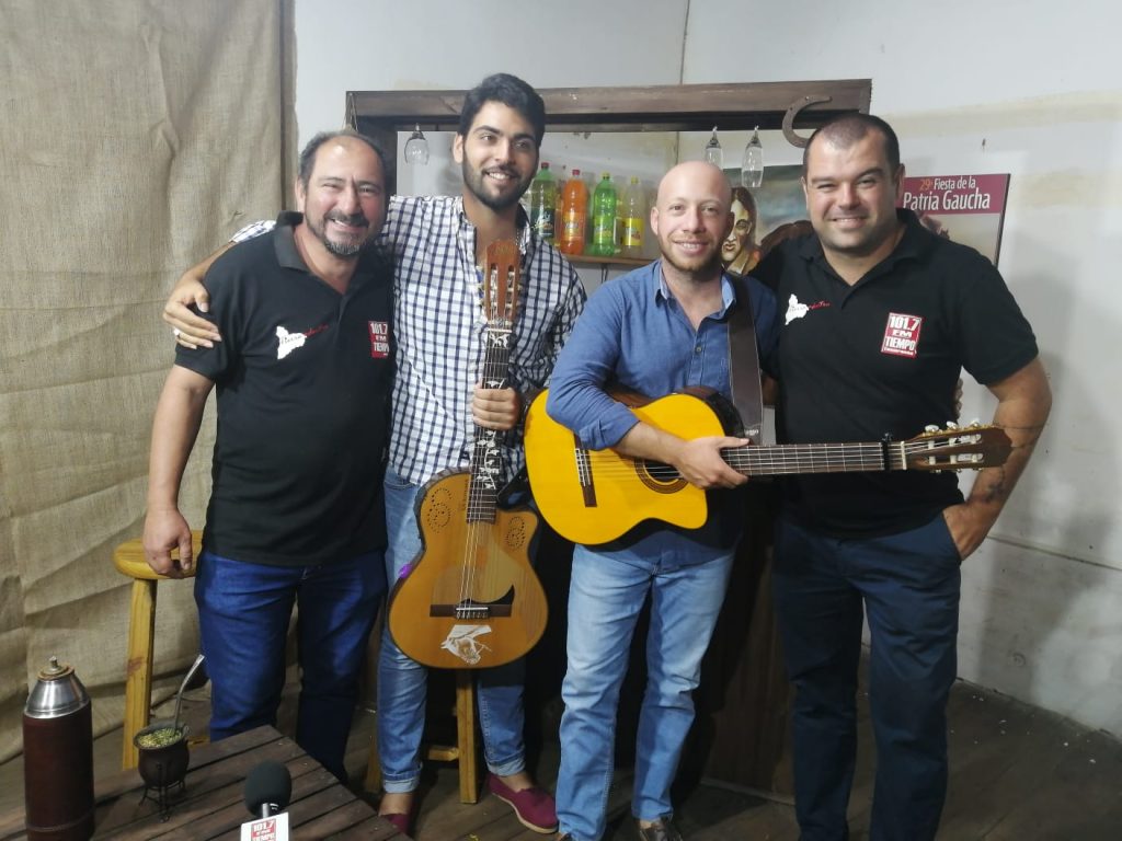 Inauguramos bar y nos visitó El Juncal de Curtina