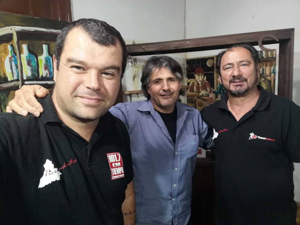 Raúl «Azul» Correa y su música en Tierra Adentro TV