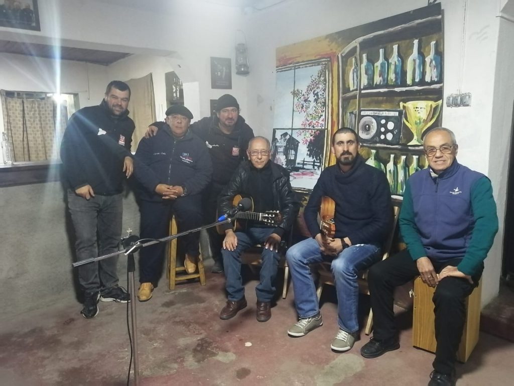 Dilmar Pedrozo y el recitador Alejandro Palau en Tierra Adentro